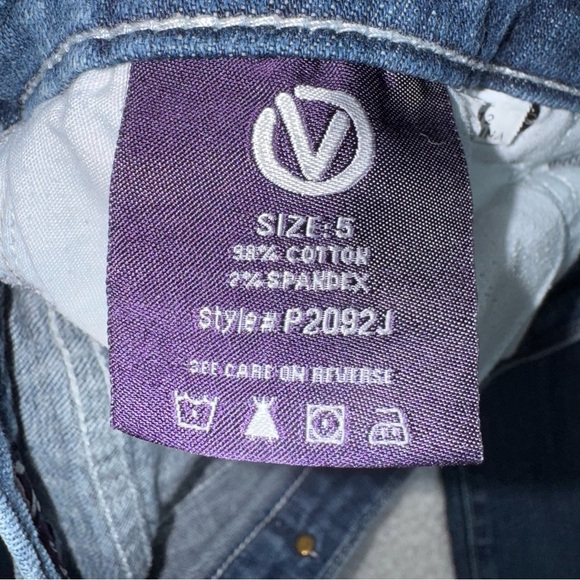 Vigoss JR Women’s Jeans Size 5 Blue Bootcut Distressed Lowrise Faded Whiskering - Picture 6 of 8